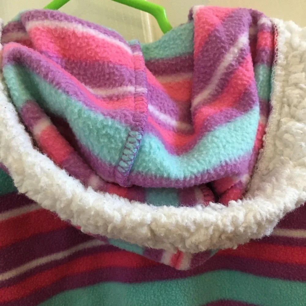 FINAL MARKDOWN GIRLS kidgets fleece jacket 2t